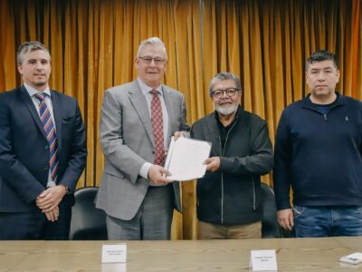 Vicuña y UOCRA acuerdan condiciones laborales para el desarrollo del proyecto en la cordillera